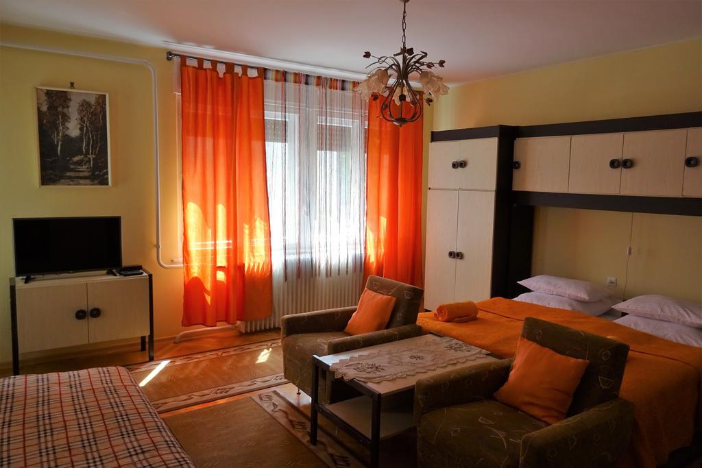 Altan Apartments Heviz Exterior foto