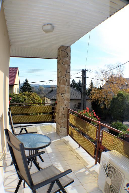 Altan Apartments Heviz Exterior foto