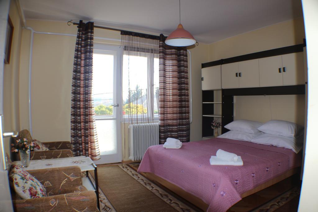 Altan Apartments Heviz Exterior foto